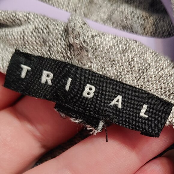 oversized light grey shrug - Picture 4 of 4